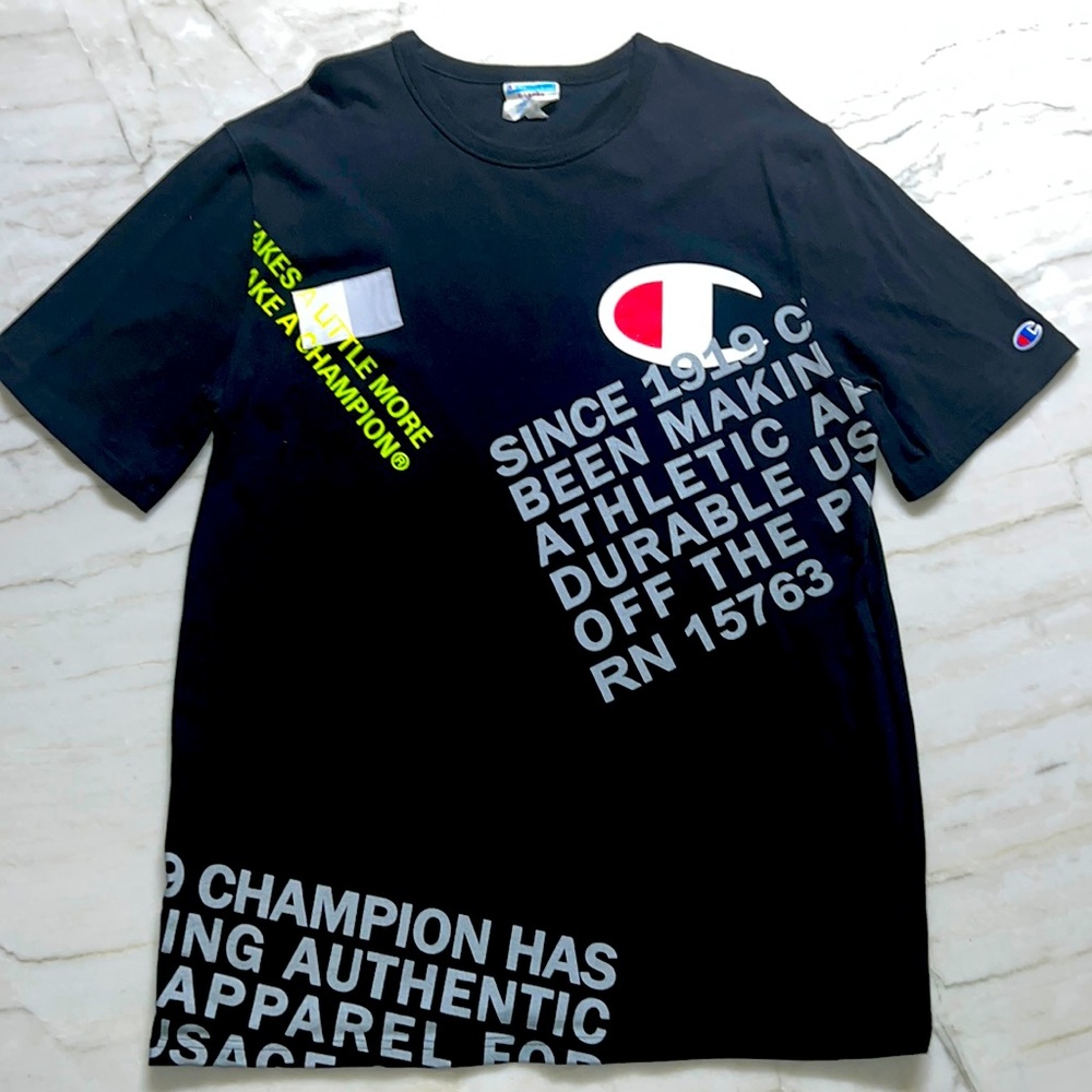 Champion T-shirt